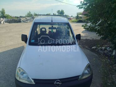 Opel Combo, 2.500 €, 2009. Pickup, Dizel | 1300 cm3, 270.000 km, 52kW (71 KS), Manuelni 5 brzina, 4/5 vrata, 2 sedišta, Umka