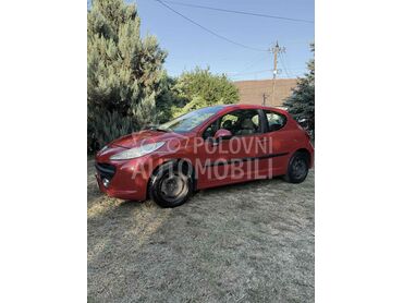 Peugeot 207, 2.500 €, 2008. Hečbek, Dizel | 1560 cm3, 267.000 km, 66kW (90 KS), Manuelni 5 brzina, 2/3 vrata, 5 sedišta, Bečej