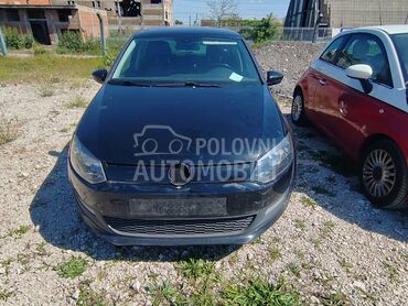 Volkswagen Polo ZA MAJSTORE, 3.700 €, 2011. Hečbek, Dizel | 1199 cm3, 170.000 km, 55kW (75 KS), Manuelni 5 brzina, 4/5 vrata, 5 sedišta, Novi Sad
