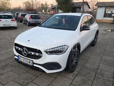Mercedes Benz GLA 200 2.0d 4x4REGVLASNI K, 28.000 €, 2020. Džip/SUV, Dizel | 1950 cm3, 164.618 km, 110kW (150 KS), Automatski / poluautomatski, 4/5 vrata, 5 sedišta, Novi Sad