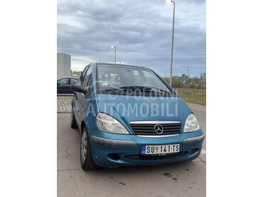 Mercedes Benz A 140 1.4, 1.550 €, 2001. Hečbek, Benzin | 1397 cm3, 121.000 km, 60kW (82 KS), Manuelni 5 brzina, 4/5 vrata, 5 sedišta, Subotica