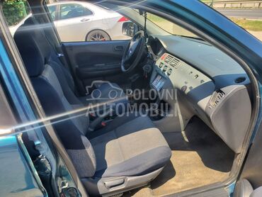Honda HR-V 1.6 4x4, 1.850 €, 2000. Džip/SUV, Benzin | 1600 cm3, 350.000 km, 92kW (125 KS), Manuelni 5 brzina, 4/5 vrata, 5 sedišta, Sremski Karlovci