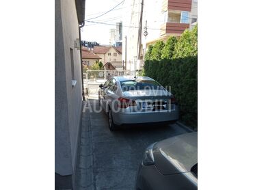 Citroen C5 (može zamena), 6.800 €, 2013. Limuzina, Dizel | 1997 cm3, 256.000 km, 103kW (140 KS), Manuelni 6 brzina, 4/5 vrata, 5 sedišta, Beograd