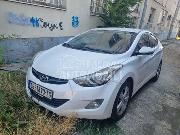 Hyundai Elantra 1.6 16v, 4.400 €, 2012. Limuzina, Benzin | 1591 cm3, 230.000 km, 97kW (132 KS), Manuelni 6 brzina, 4/5 vrata, 5 sedišta, Beograd
