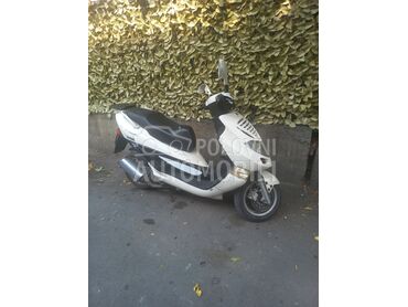 Kymco bet win, 499 €, 2005. , 49 cm3, 30.000 km, 4kW (5 KS), Scooter, Stari Grad