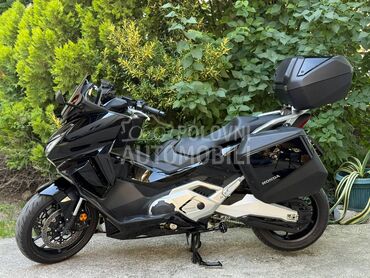 Honda FORZA 750   Forza750, 9.500 €, 2021. , 745 cm3, 12.283 km, 43kW (58 KS), Scooter, Kragujevac