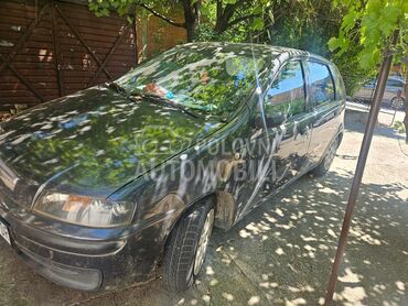 Fiat Punto Fiat Punto  1,2 8, Po dogovoru, 2003. Hečbek, Benzin | 1242 cm3, 128.000 km, 44kW (60 KS), Manuelni 5 brzina, 4/5 vrata, 5 sedišta, Beograd