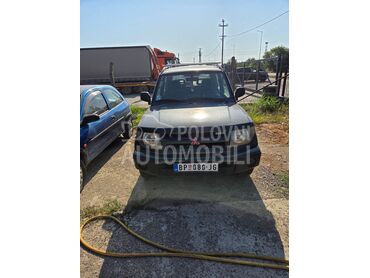Mitsubishi Pajero Pinin 1,8, Po dogovoru, 2001. Džip/SUV, Benzin | 1834 cm3, 180.000 km, 84kW (114 KS), Manuelni 5 brzina, 2/3 vrata, 4 sedišta, Bačka Palanka