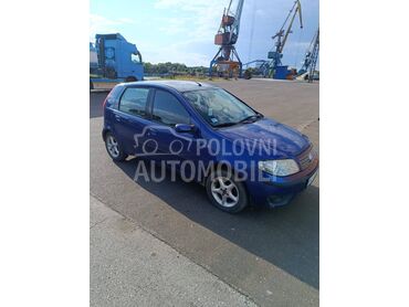 Fiat Punto 1.2, 1.600 €, 2007. Hečbek, Benzin | 1242 cm3, 213.000 km, 44kW (60 KS), Manuelni 5 brzina, 4/5 vrata, 5 sedišta, Pančevo