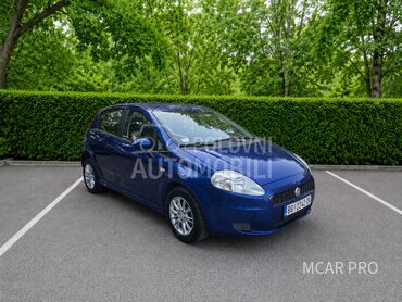 Fiat Grande Punto 1.4b, 2.650 €, 2006. Hečbek, Benzin | 1368 cm3, 236.000 km, 70kW (95 KS), Manuelni 5 brzina, 4/5 vrata, 5 sedišta, Beograd