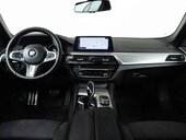 BMW 520 M-SPORT/X-DRIVE/LED