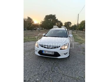 Hyundai i30 1.6 crdi, 4.450 €, 2011. Karavan, Dizel | 1582 cm3, 173.600 km, 66kW (90 KS), Manuelni 6 brzina, 4/5 vrata, 5 sedišta, Zrenjanin