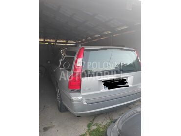 Volvo V70, 4.200 €, 2006. Karavan, Dizel | 2401 cm3, 530.000 km, 120kW (163 KS), Automatski / poluautomatski, 4/5 vrata, 5 sedišta, Kruševac