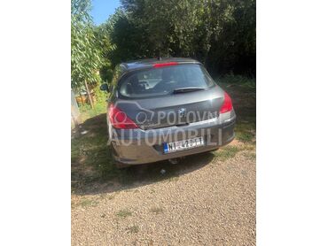 Peugeot 308 1.6, 3.000 €, 2007. Hečbek, Benzin | 1598 cm3, 185.000 km, 88kW (120 KS), Manuelni 5 brzina, 4/5 vrata, 5 sedišta, Prva Kutina