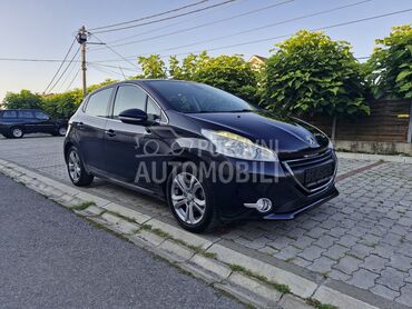 Peugeot 208 1.6ehdi allure, 6.150 €, 2014. Hečbek, Dizel | 1560 cm3, 182.000 km, 84kW (114 KS), Manuelni 6 brzina, 4/5 vrata, 5 sedišta, Resnik
