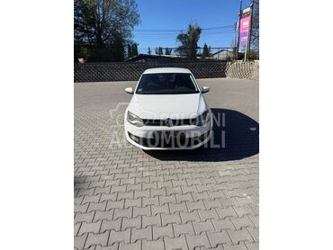 Volkswagen Polo, 4.700 €, 2010. Hečbek, Dizel | 1598 cm3, 220.000 km, 55kW (75 KS), Manuelni 5 brzina, 4/5 vrata, 5 sedišta, Novi Pazar