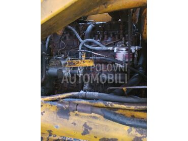 JCB 3CX (može zamena), 9.000 €, 1983. , Kombinirke, Dizel, Velika Plana