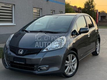 Honda Jazz 1.4i Resty Pano Ch, 6.199 €, 2012. Hečbek, Benzin | 1339 cm3, 183.943 km, 73kW (99 KS), Manuelni 5 brzina, 4/5 vrata, 5 sedišta, Pančevo