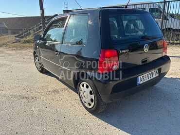 Volkswagen Lupo, 1.100 €, 2001. Hečbek, Benzin | 1400 cm3, 315.000 km, 44kW (60 KS), Manuelni 5 brzina, 2/3 vrata, 5 sedišta, Kragujevac