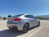 BMW X6 (može zamena)