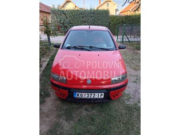 Fiat Punto, 750 €, 2002. Hečbek, Dizel | 1910 cm3, 213.331 km, 59kW (80 KS), Manuelni 5 brzina, 2/3 vrata, 5 sedišta, Kragujevac