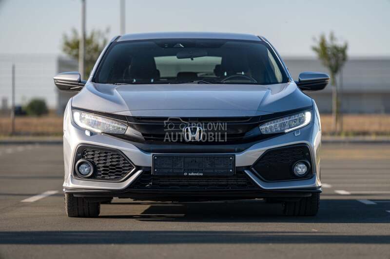 Honda Civic 1.5iVTEC/СПОРТ/MT