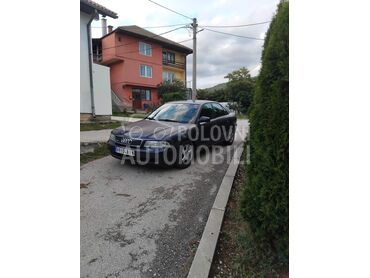 Audi A4 1.8, 800 €, 1995. Limuzina, Benzin + Gas (TNG) | 1798 cm3, 350.000 km, 92kW (125 KS), Manuelni 5 brzina, 4/5 vrata, 5 sedišta, Prijepolje