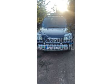 Nissan X-Trail 4x4 (može zamena), Po dogovoru, 2003. Džip/SUV, Benzin + Gas (TNG) | 2000 cm3, 195.632 km, 103kW (140 KS), Manuelni 5 brzina, 4/5 vrata, 5 sedišta, Vlasotince