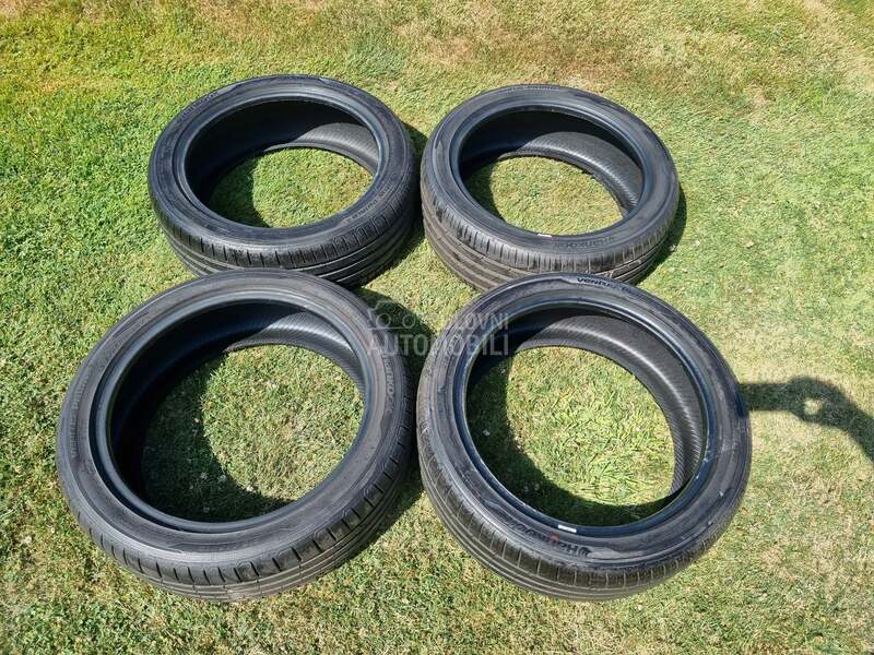 Hankook 215/45 R18 Letnja
