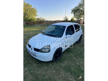 Renault Clio, 1.399 €, 2003. Hečbek, Benzin | 1149 cm3, 308.900 km, 43kW (58 KS), Manuelni 5 brzina, 2/3 vrata, 5 sedišta, Aranđelovac