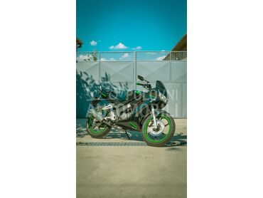 Honda cbr (može zamena), 1.600 €, 2004. , 125 cm3, 450.834 km, 11kW (15 KS), Sport / Super sport, Novo Miloševo