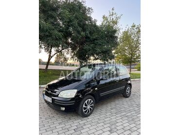 Hyundai Getz 1.3 TEK.REG, 1.450 €, 2004. Hečbek, Benzin | 1341 cm3, 197.000 km, 63kW (86 KS), Manuelni 5 brzina, 4/5 vrata, 5 sedišta, Lazarevac