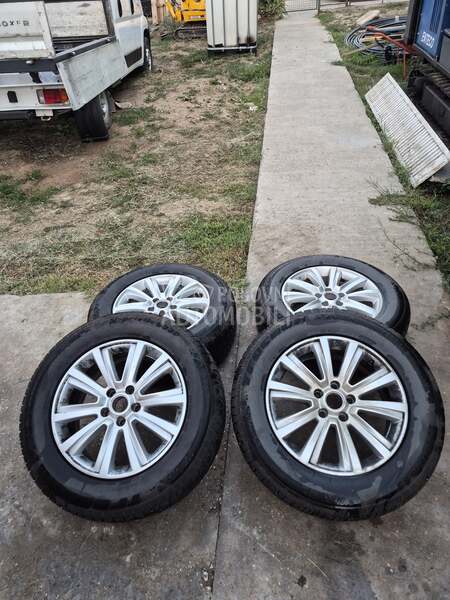 Tracmax 255/60 R18 Zimska