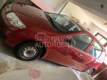 Fiat Punto, 6.200 €, 2010. Hečbek, Benzin | 1242 cm3, 11.353 km, 44kW (60 KS), Manuelni 5 brzina, 4/5 vrata, 5 sedišta, Kruševac