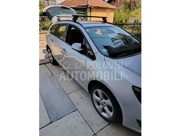 Opel Astra J cdt, 5.800 €, 2015. Karavan, Dizel | 1598 cm3, 259.000 km, 100kW (136 KS), Manuelni 6 brzina, 4/5 vrata, 5 sedišta, Trstenik