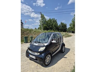 Smart ForTwo Smart for Two, 2.200 €, 2002. Kupe, Benzin | 599 cm3, 231.594 km, 40kW (54 KS), Automatski / poluautomatski, 2/3 vrata, 2 sedišta, Sopot