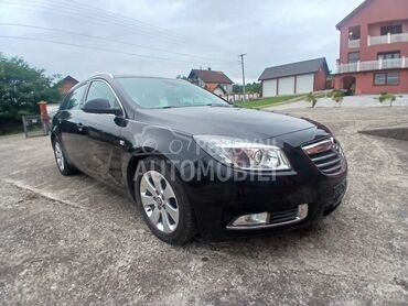 Opel Insignia 2.0 td eco, 4.500 €, 2010. Karavan, Dizel | 1956 cm3, 203.000 km, 118kW (160 KS), Manuelni 6 brzina, 4/5 vrata, 5 sedišta, Loznica
