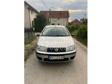 Fiat Punto 1.2, 2.050 €, 2004. Hečbek, Benzin | 1242 cm3, 199.700 km, 44kW (60 KS), Manuelni 5 brzina, 4/5 vrata, 5 sedišta, Kraljevo