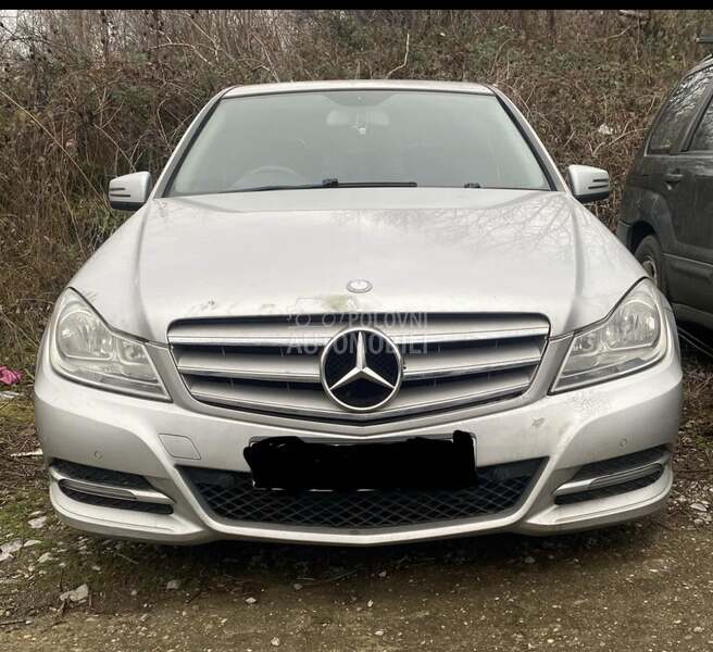 Delovi za Mercedes Benz C 350 2013 W204