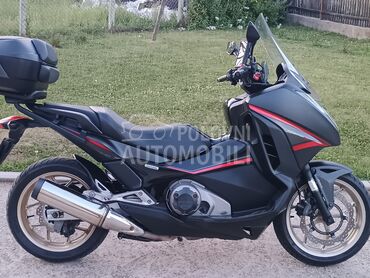 Honda Integra 750 S, Po dogovoru, 2015. , 749 cm3, 45.000 km, 40kW (54 KS), Ostalo, Aranđelovac