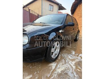 Volkswagen Golf 4, 2.350 €, 2002. Limuzina, Dizel | 1900 cm3, 315.536 km, 74kW (101 KS), Manuelni 5 brzina, 4/5 vrata, 5 sedišta, Vranje
