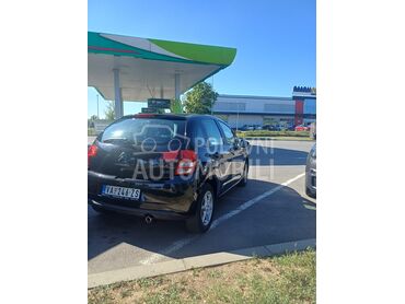 Citroen C3, 4.000 €, 2010. Hečbek, Benzin | 1360 cm3, 110.000 km, 54kW (73 KS), Manuelni 5 brzina, 4/5 vrata, 5 sedišta, Lajkovac (Varoš)