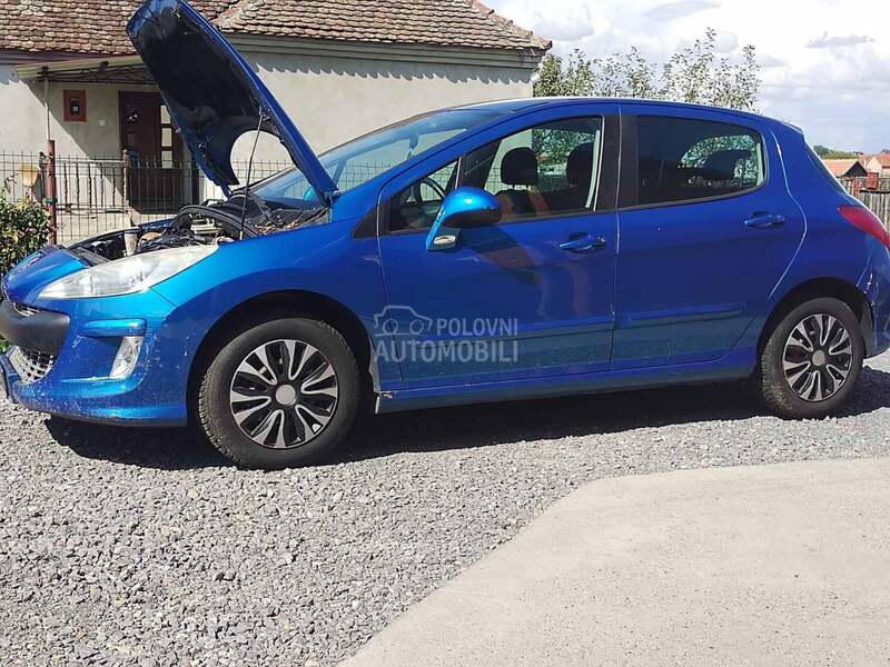 Peugeot 308 Delovi za 308 - kompletan auto u delovima