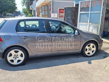 Volkswagen Golf 5 2.0 TDI, 3.000 €, 2005. Hečbek, Dizel | 1968 cm3, 207.452 km, 103kW (140 KS), Manuelni 6 brzina, 4/5 vrata, 5 sedišta, Petrovac na Mlavi