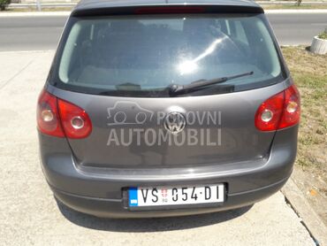 Volkswagen Golf 5 1.4, 2.550 €, 2006. Hečbek, Benzin + Gas (TNG) | 1390 cm3, 300.000 km, 55kW (75 KS), Manuelni 5 brzina, 4/5 vrata, 5 sedišta, Vršac