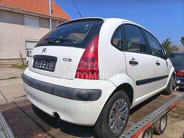Citroen C3 1.1 i, 350 €, 2004. Hečbek, Benzin | 1124 cm3, 321.000 km, 44kW (60 KS), Manuelni 5 brzina, 4/5 vrata, 5 sedišta, Velika Plana