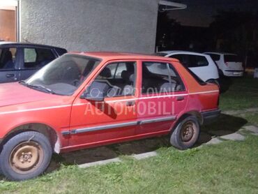 Peugeot 309 1.3, 350 €, 1989. Limuzina, Benzin | 1300 cm3, 258.963 km, 50kW (68 KS), Manuelni 5 brzina, 4/5 vrata, 5 sedišta, Kruševac