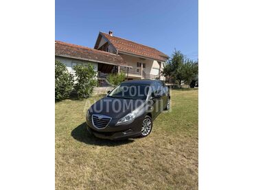 Lancia Delta 1.6 M-jet (može zamena), 4.950 €, 2012. Hečbek, Dizel | 1598 cm3, 176.500 km, 88kW (120 KS), Manuelni 6 brzina, 4/5 vrata, 5 sedišta, Kragujevac