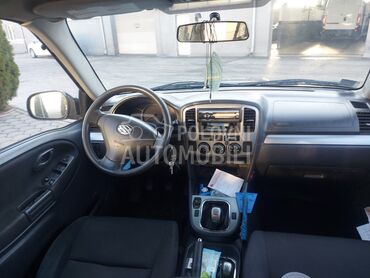 Suzuki Grand Vitara 2.0 HDI, 5.500 €, 2004. Džip/SUV, Dizel | 1997 cm3, 280.000 km, 80kW (109 KS), Manuelni 5 brzina, 2/3 vrata, 4 sedišta, Veliki Popović
