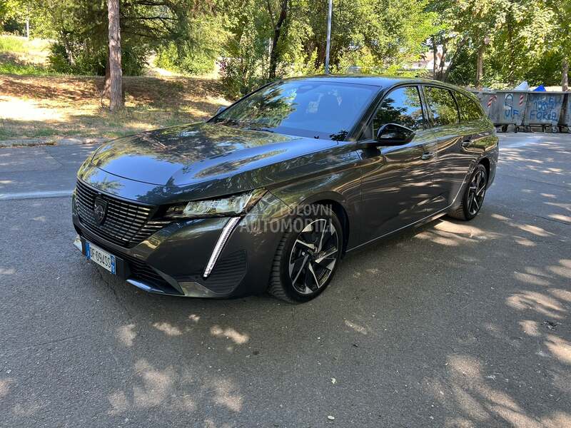 Peugeot 308 AЛЮРЬ